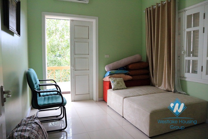 Nice 6 bedrooms house for rent in Ciputra area